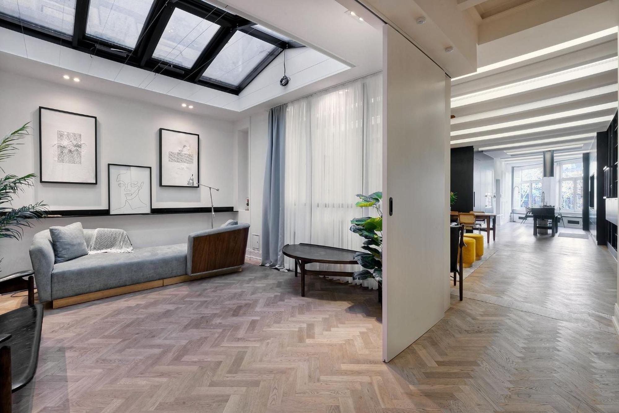 Exclusive Amsterdam Stay Modern Luxury & Comfort *