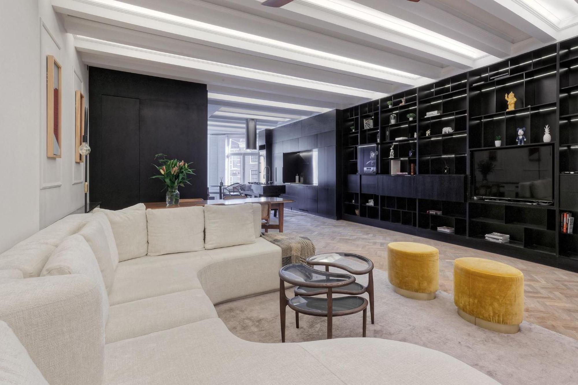 Exclusive Amsterdam Stay Modern Luxury & Comfort